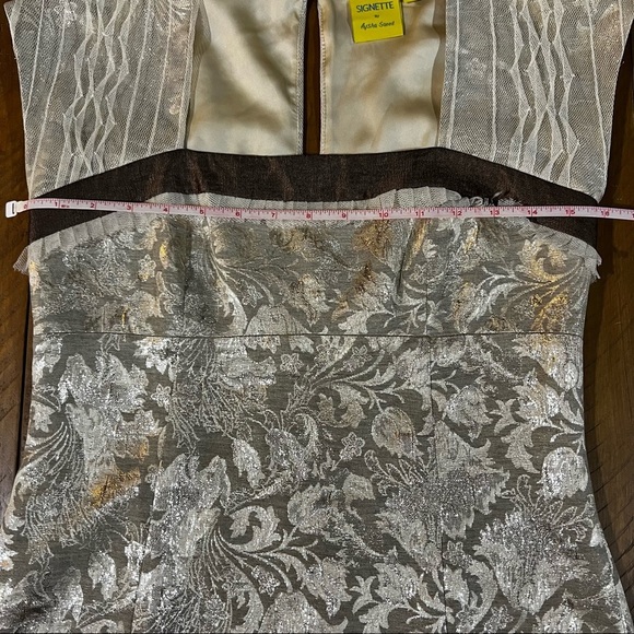 Signette Metallic Gold Floral Brocade Beige Lace Cap Sleeve Empire Waist Dress - Picture 9 of 12